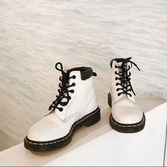 Dr. Martens Shoes - DR. MARTENS 939 IN WHITE SMOOTH